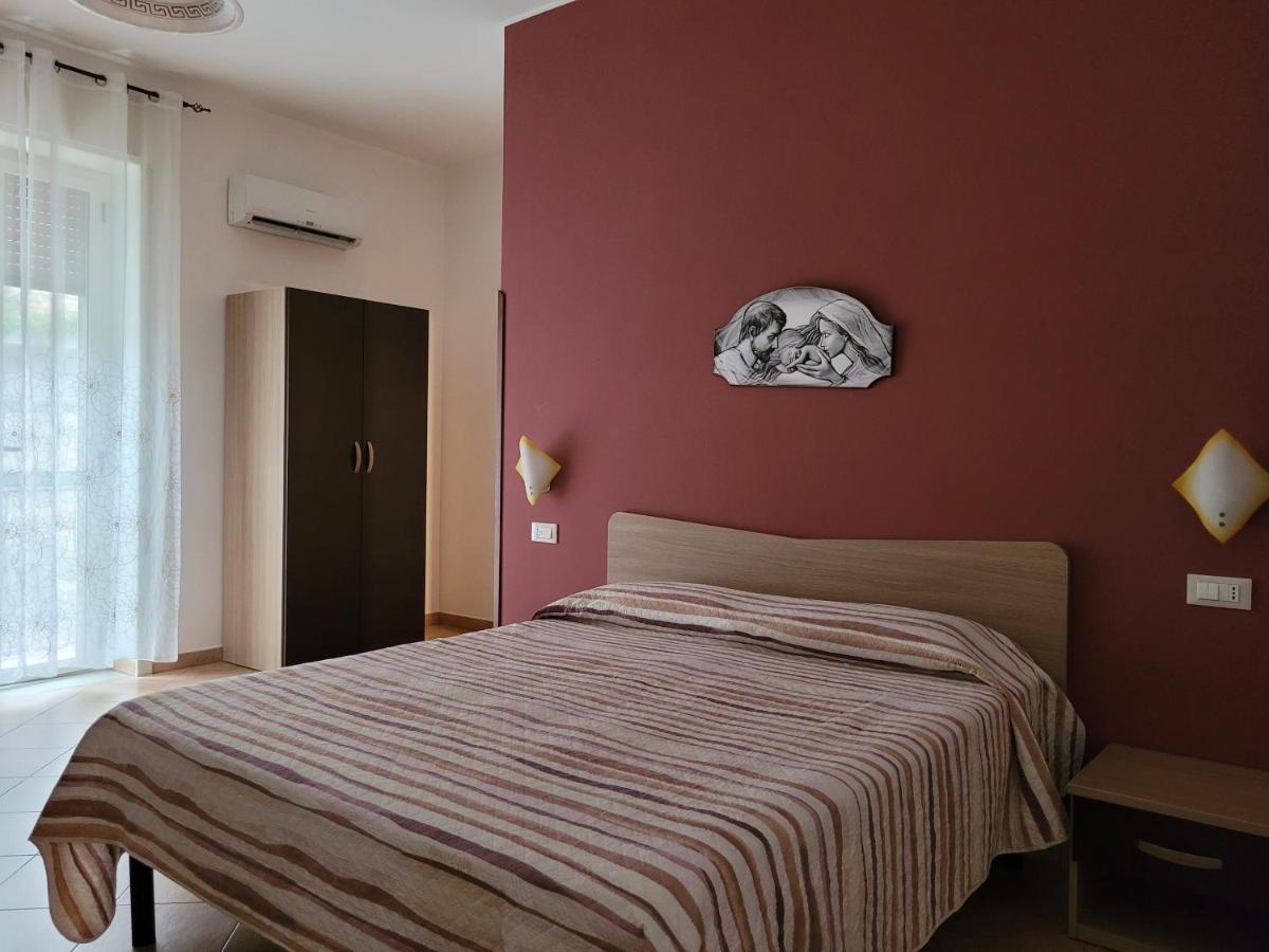 B&B La Filanda Шила Екстериор снимка
