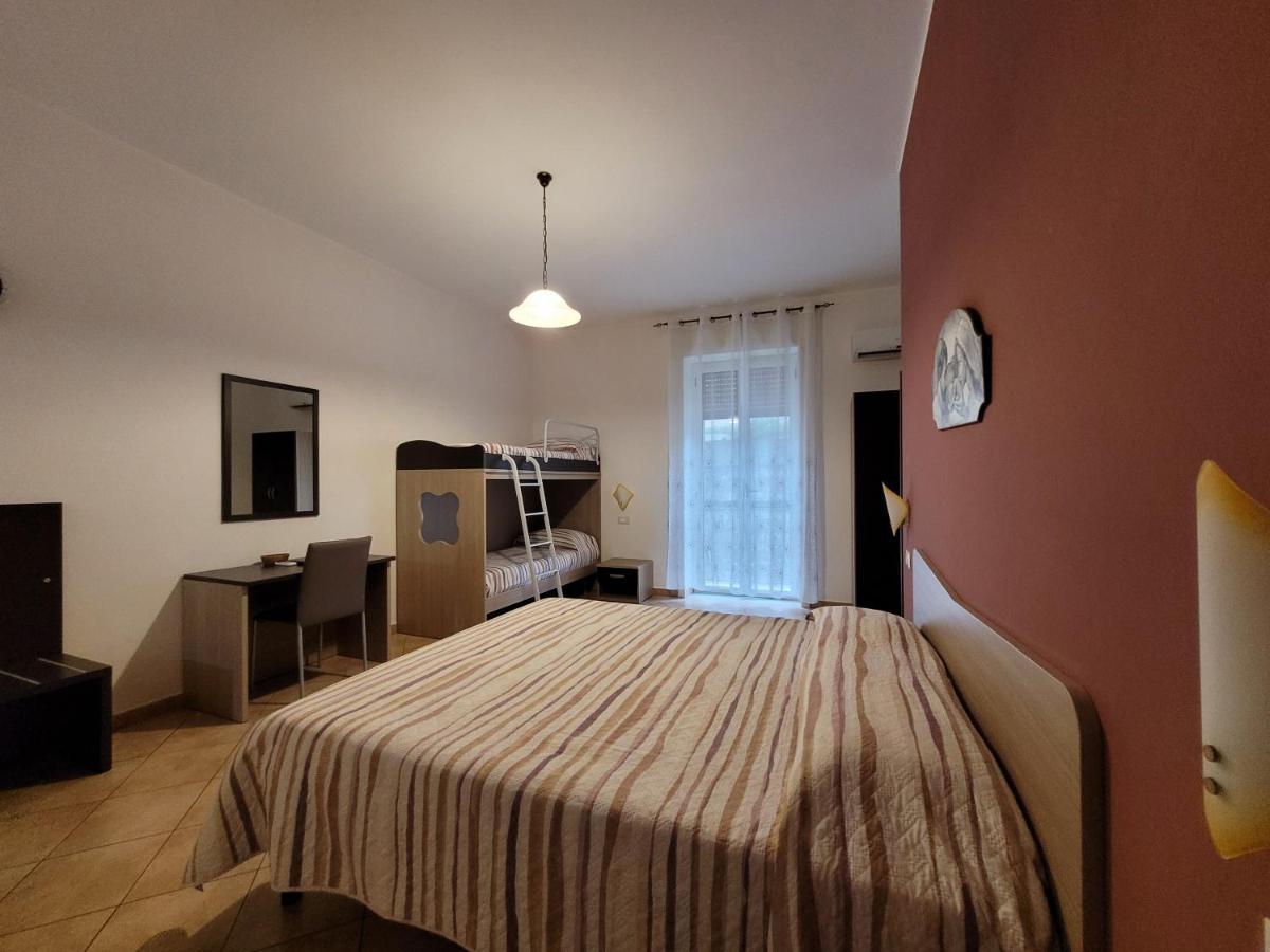 B&B La Filanda Шила Екстериор снимка