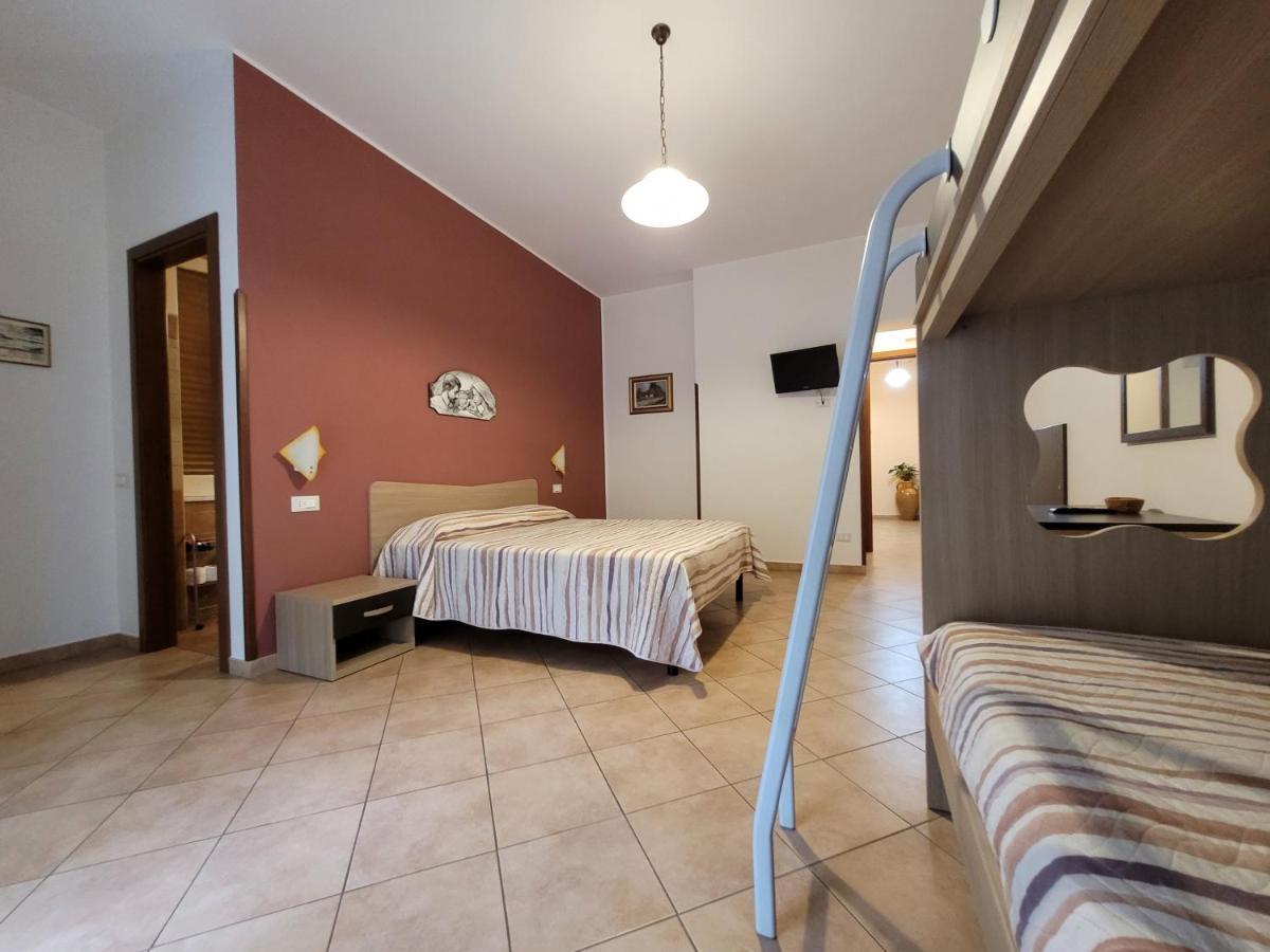 B&B La Filanda Шила Екстериор снимка