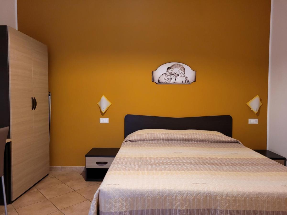 B&B La Filanda Шила Екстериор снимка